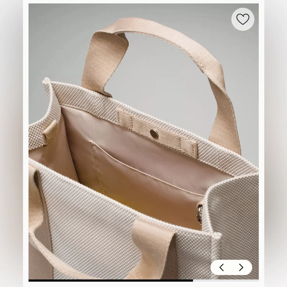 Lululemon Two-Tone Canvas Mini Tote Bag - Picture 4 of 14